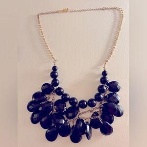 1💰free/bundleNecklace Black faceted acrylic teardrops, multilayer bib gold chain